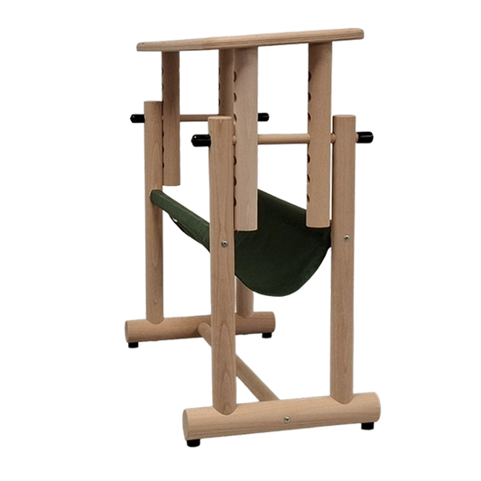 Adjustable weaving bench