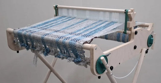 Lojan Flex Loom - Rigid Heddle Loom on stand
